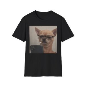 Chill Chihuahua Selfie T-Shirt – Funny Dog Photo Tee